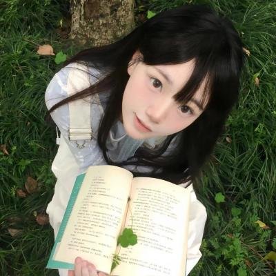 港台老牌艺人深夜密会神秘女子，评论区沦陷，整整一周持续发酵